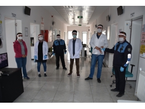 Tatvan Belediyesi Ücretsiz Maske Dağıtımına Devam Ediyor