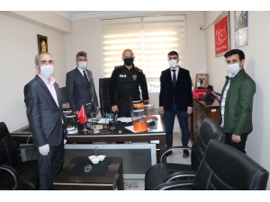 Hakkari’de Güvenlik Güçlerine Siperlik Maske Desteği