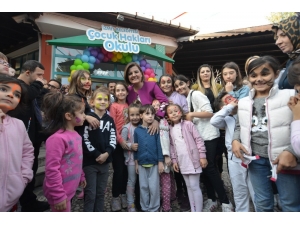 Başkan Hürriyet’ten Tüm Çocuklara 23 Nisan Sürprizleri