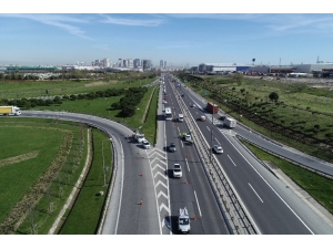 İstanbul’da Sokağa Çıkma Yasağı Öncesi Tedbirler Artırıldı