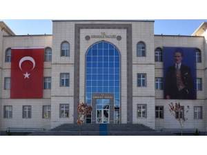 Valilikten Vatandaşlara ’Korona Virüs’ Uyarısı: "Havaların Isınması Bizleri Yanıltmasın"