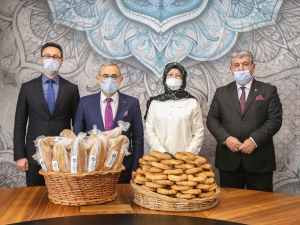 Glütensiz Ekmek Ve Simit