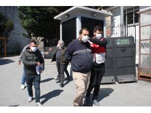 Sultan Abdulhamid’in Türbesine Saygısızlık Yapan 2 Kişi Adliyede