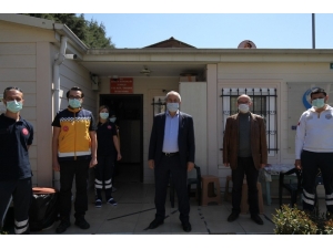 Başkan Büyükgöz Sağlık Çalışanlarının Yanında