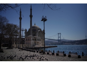 “Sokağa Çıkma Kısıtlamasında” Mega Kentin Tarihi Noktaları Havadan Görüntülendi