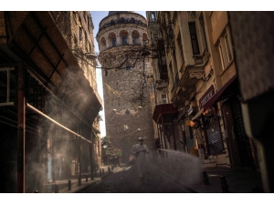 İstanbul’un Tarihi Yerleri Dezenfekte Ediliyor