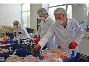 Online Semt Pazarının Lideri Patates Ve Çilek Oldu