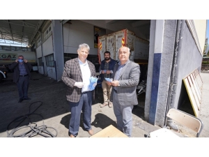 Adıyaman Belediyesi, Kss Esnafına Maske Dağıttı