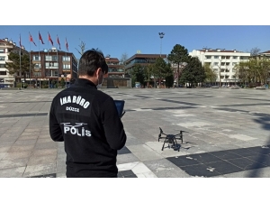 Terasta Bisiklet Süren Kişi Drone İle Görüntülendi