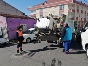 Eyüpsultan’da Temizlik Çalışmaları Devam Ediyor