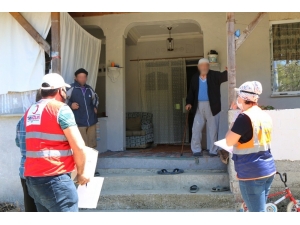 Afad Ve Kızılay İhtiyaç Sahiplerini Unutmadı