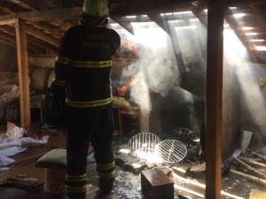 Yufka Açarken Yangın Çıktı