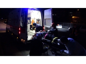 Sokağa Çıkma Kısıtlamasının Olduğu Trabzon’da Trafik Kazası: 3 Yaralı