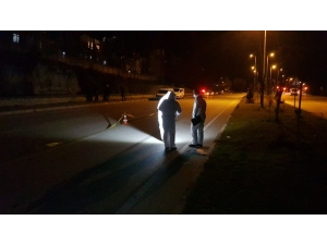 Yolun Karşısına Geçerken Otomobilin Çarptığı Genç Kız Hayatını Kaybetti