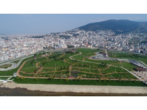 Bursa’nın En Büyük Kent Parkı Da Sessizliğe Gömüldü