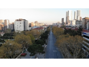 Sokağa Çıkma Kısıtlamasıyla Hayalet Caddeye Dönen Bağdat Caddesi Havadan Görüntülendi