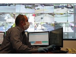 Sokağa Çıkma Kısıtlamasında Onlar Kentin Gözü Konumunda