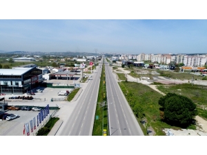 Bursa Trafiğinin En Yoğun Yaşandığı Caddeler Bomboş Kaldı