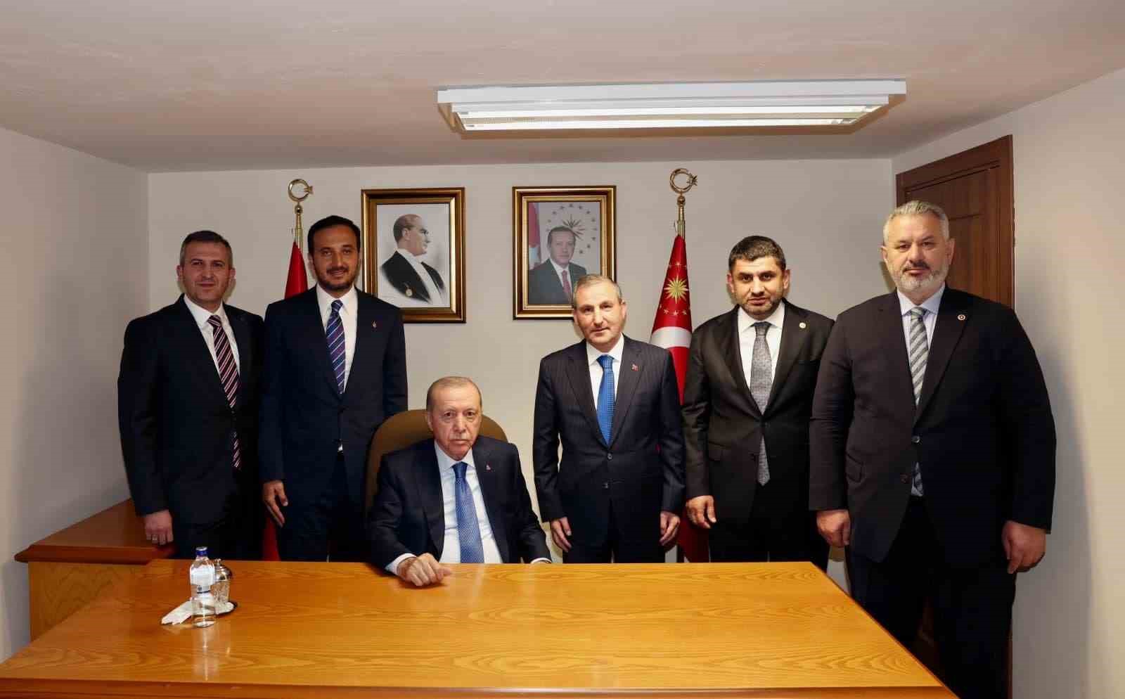 cumhurbaskani-erdogan-baskan-ali-tombas-i-kabul-etti