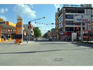 Hafta Sonunda Akçakale’de Terk Edilmiş Şehir Görüntüsü