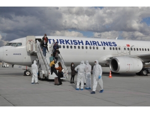 Yurt Dışından Kars’a Getirilen 104 Türk, Karantinaya Alındı