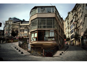 İstanbul’un Sokaklarında Korona Virüs Sessizliği