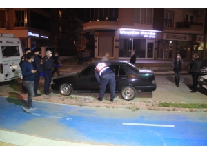 Balıkesir’de Uyuşturucu Operasyonunda Jandarmaya Silahlı Saldırı: 2 Asker Yaralandı