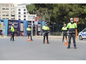 Düzeltme: İzmir’de Sokağa Çıkma Kısıtlamalarına Uymayan Bin 467 Kişiye 2 Milyon 918 Bin Lira Ceza Kesildi