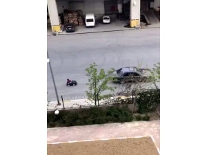 Esenyurt’ta Otomobiline Bağladığı Aküllü Arabayla Çocuğunu Gezdiren Baba Yakalandı