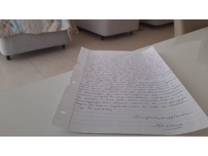 Karantinadaki Vatandaştan Duygulandıran Veda Mektubu: "Yurt Personeli Annem, Sağlık Personeli Ablam Oldu"