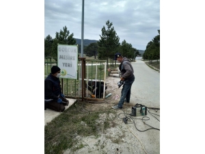 Gölcük Piknik Alanında Temizlik