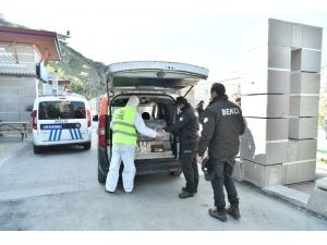 Sokağa Çıkma Kısıtlamasında Emniyet Mensuplarına Çaylı, Çorbalı Destek