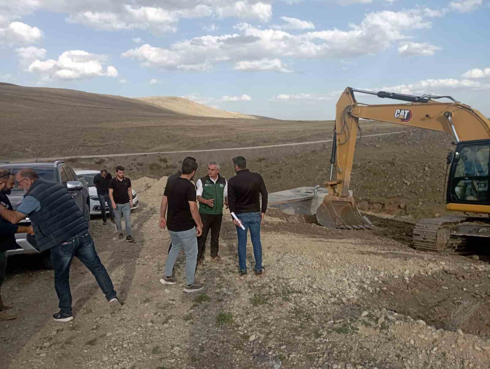 dsi-24-bolge-muduru-kotan-kars-taki-sulama-projelerini-yerinde-inceledi