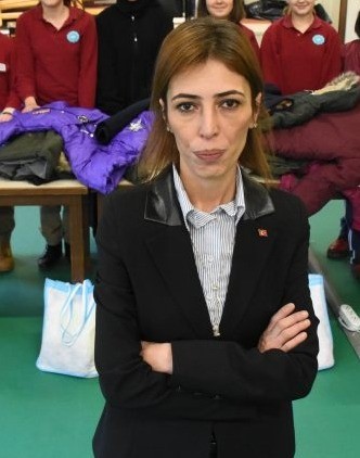 yardimsever-sule-ogretmen-hayatini-kaybetti