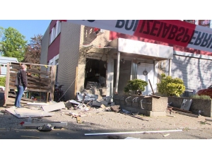 Almanya’da Banka Atm’leri Havaya Uçuruldu