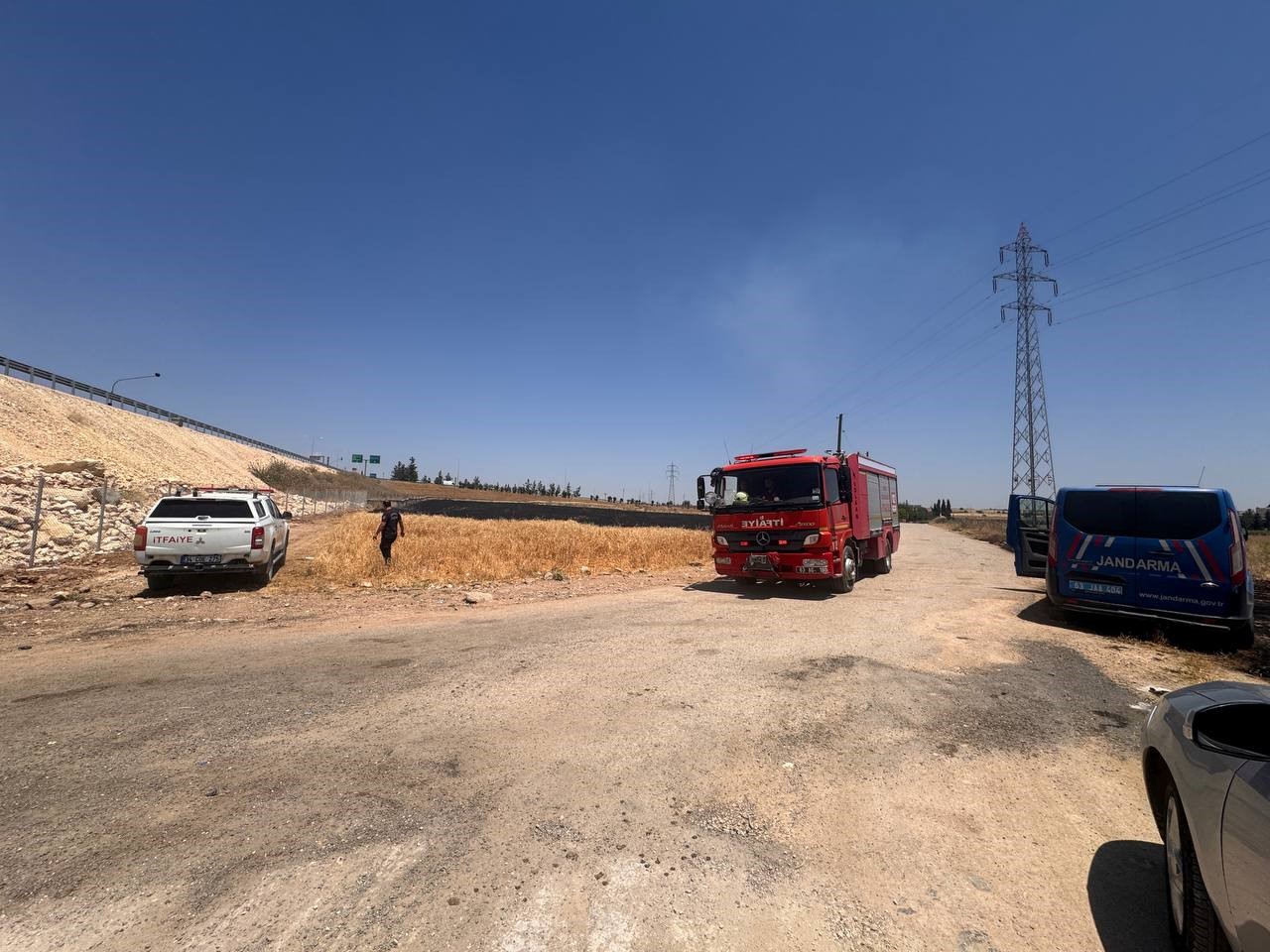 sanliurfa-da-aniz-yanginlarina-iliskin-14-supheli-gozaltina-alindi