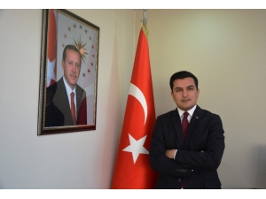 23 Nisan Doğumluların Pastaları Kaymakamdan