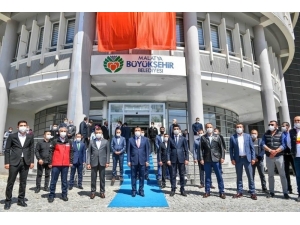 Malatya’da 200 Ekiple 1,5 Milyon Maske Dağıtılıyor