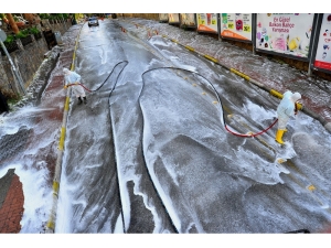 Alanya’da Dezenfekte Çalışmaları Hafta Sonu Da Sürdü