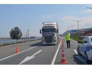 Ordu’da Yolları Boş Bulan 521 Sürücüye Hız Sınırını Aşmaktan Ceza
