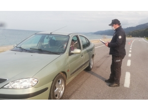 Samsun-sinop İl Sınırında Denetimler Sürüyor