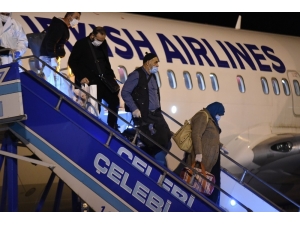 Almanya’dan Getirilen 132 Kişi Uşak’ta Karantinaya Alındı