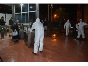 Almanya’dan Gelen Yolcular Öğrenci Yurduna Yerleştirildi