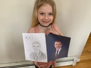 Minik Leanne’den Başkan Deniz Köken’e Sürpriz