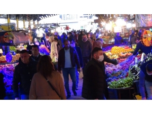 Bursalılar Pazarlara Akın Ettiler