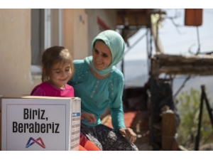 Mersin’de İhtiyaç Sahiplerine 35 Bin Gıda Kolisi Gönderildi