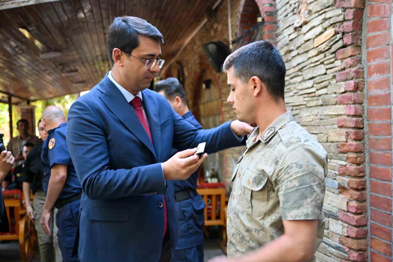 usak-ta-jandarma-personeli-icin-rutbe-terfi-toreni-duzenlendi