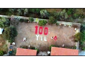 Evde Kalan Çocuklardan 23 Nisan Klibi