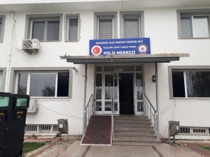 Florya’da Yasağa Rağmen Voleybol Oynayanlara Ceza Yağdı