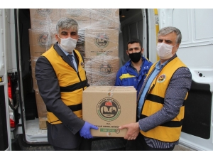 ’Sarı Melekler’ Her Ay 5 Bin 500 Kapıyı Çalıyor